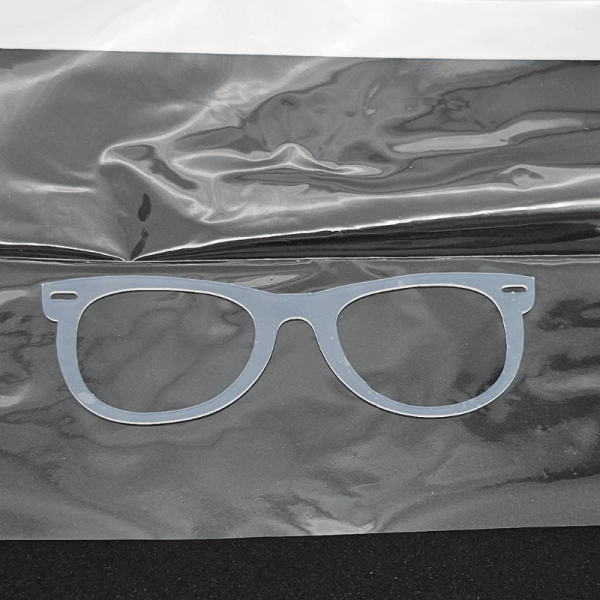 Brille mit Niete - Silikoneinlage / Silikonstempel